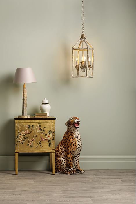 https://www.lightingcompany.co.uk/pagoda-4-light-lantern-crackle-gold-cream-p24538