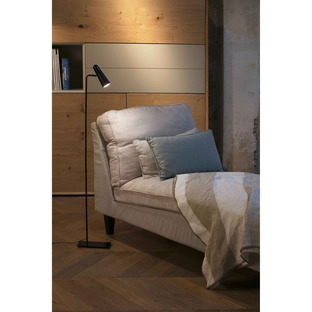 lao floor lamp