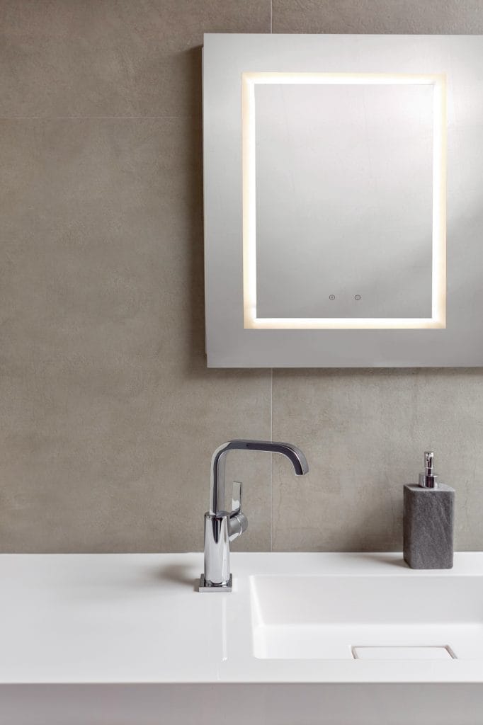 illuminated bathroom mirror