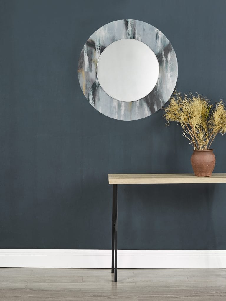 Circular mirror