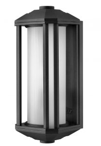 Quintessentiale Lighting | CASTELLE 1 Light Medium Wall Lantern in Black | Lighting Company UK