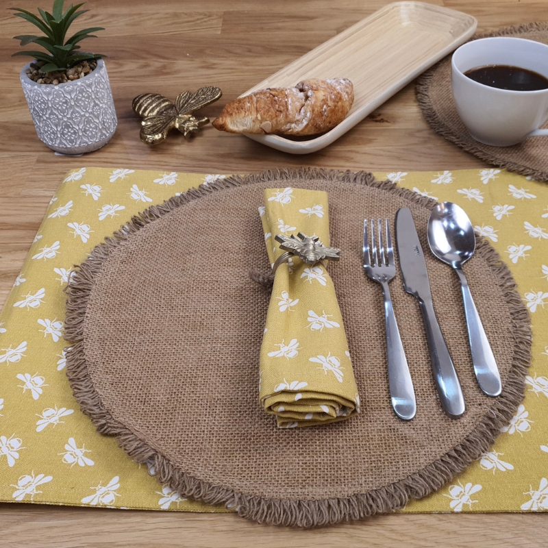 Tablescaping | Set the Perfect Table | Lighting Company