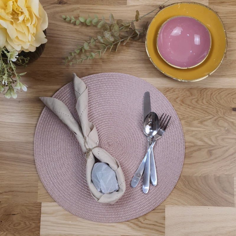 Tablescaping | Set the Perfect Table | Lighting Company