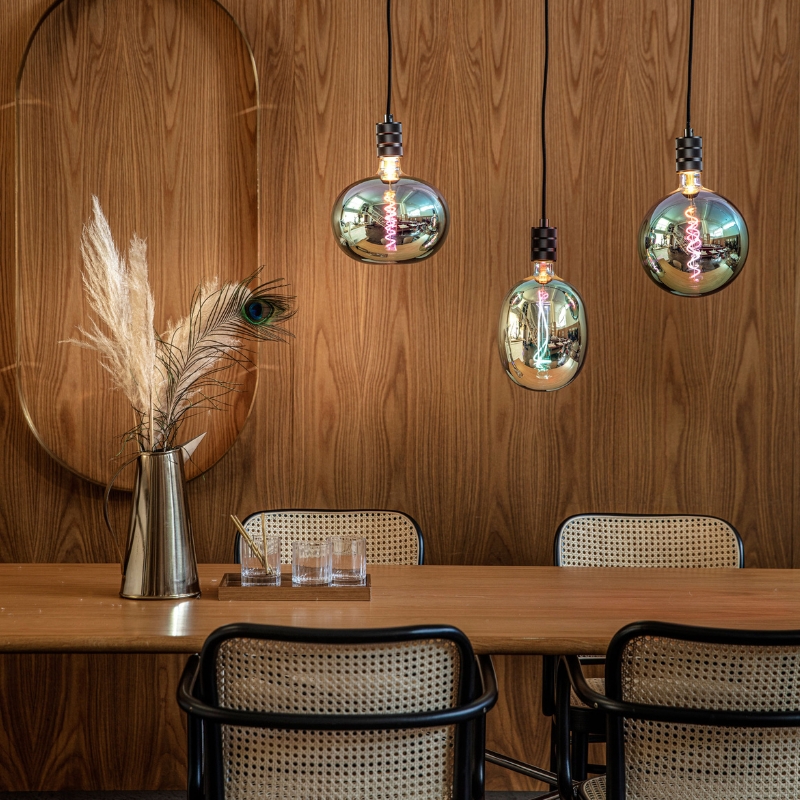 Decorative, oversized and giant LED light bulbs