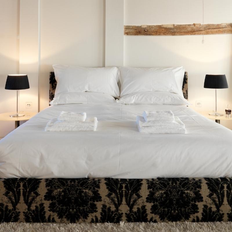 Hotel Lights | Guest Room Lighting | Lighting Company UK