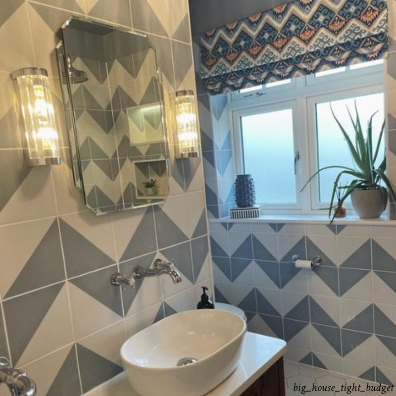 Buy bathroom lights | Lighting Company UK