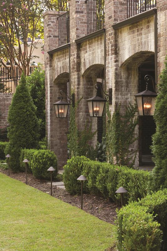 Traditional Garden Lighting