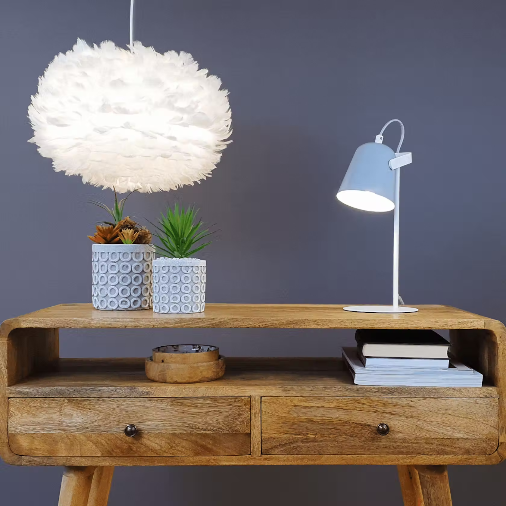 Different easy-fit ceiling shade