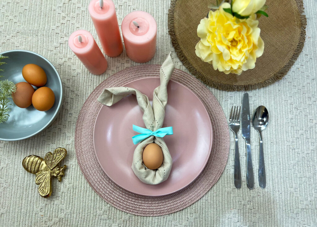 Easter table layout