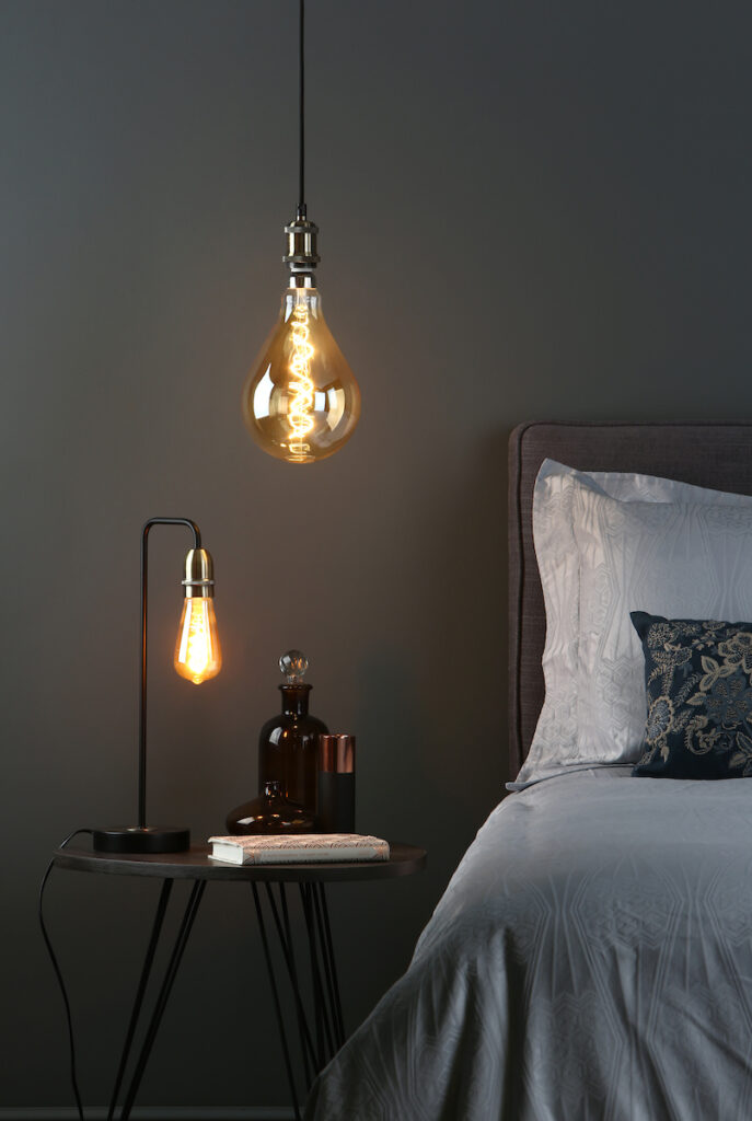 Bare Bulbs Lighting