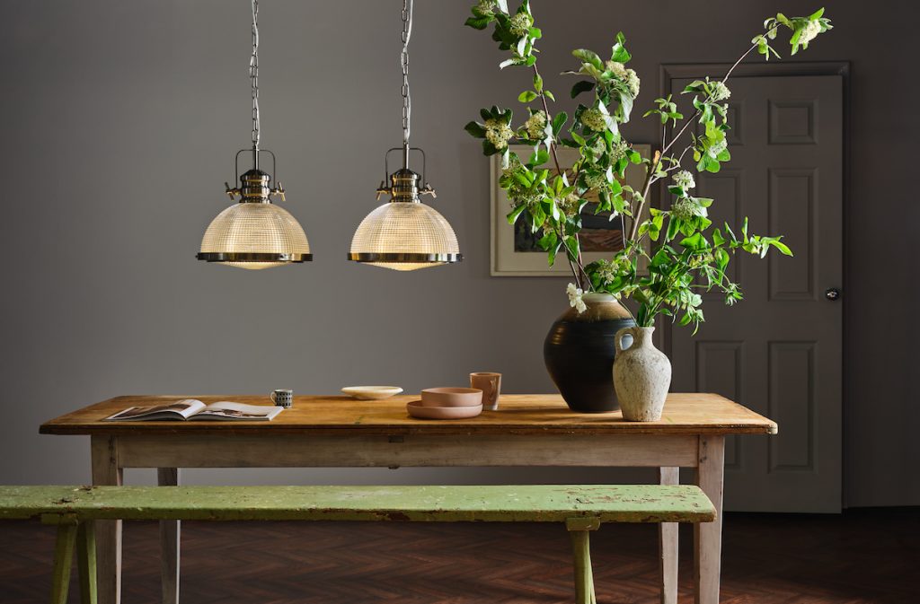 1 Light Pendant Satin Nickel And Textured Glass