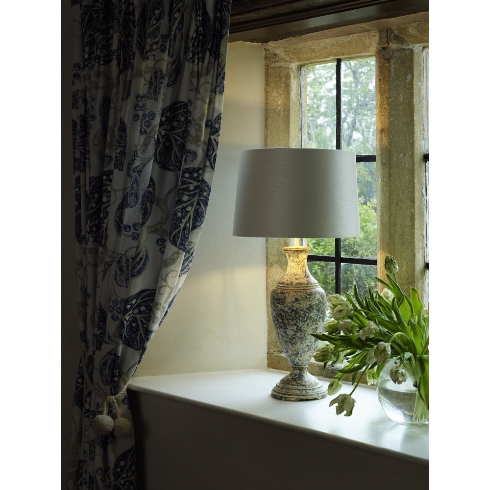 table lamp classic style with hand painted pebble stone effect.