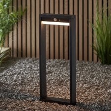 DANNAH Post photocell & PIR | Solar Powered