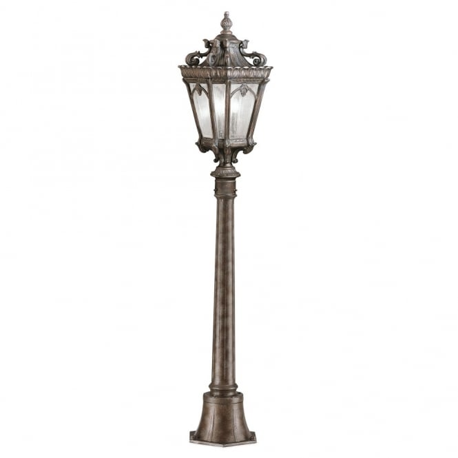 TOURNAI Gothic outdoor pillar light in aged bronze
